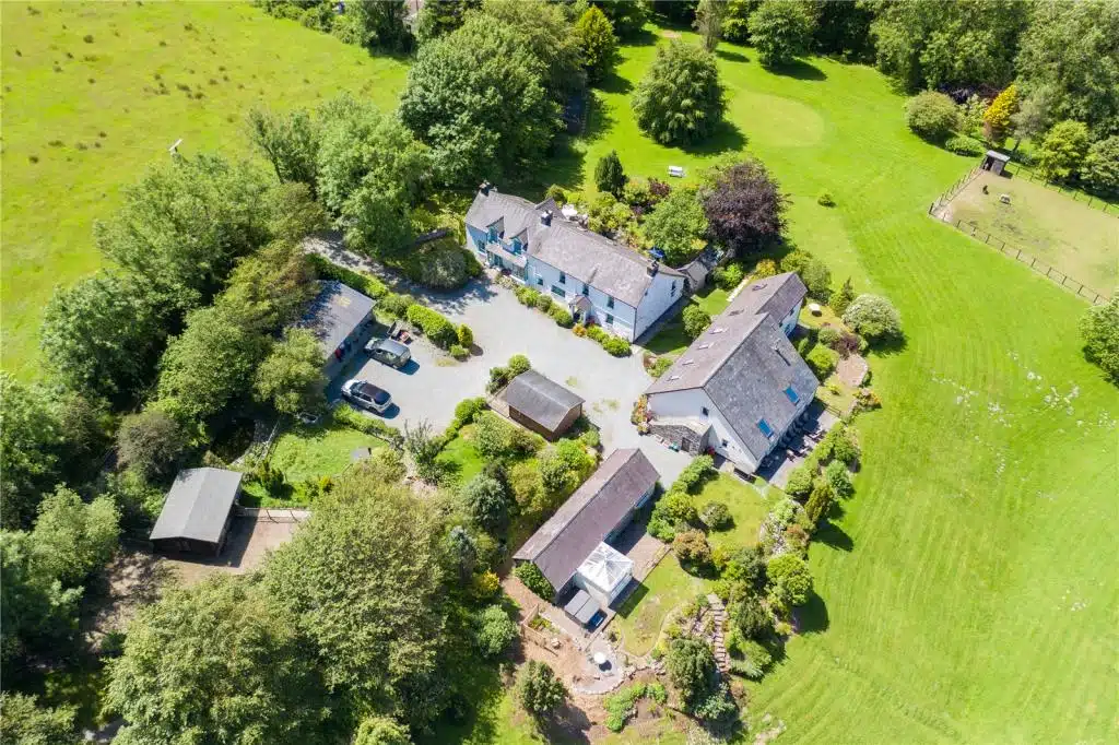 Pembrokeshire Estate for 30 guests similar venue image 1