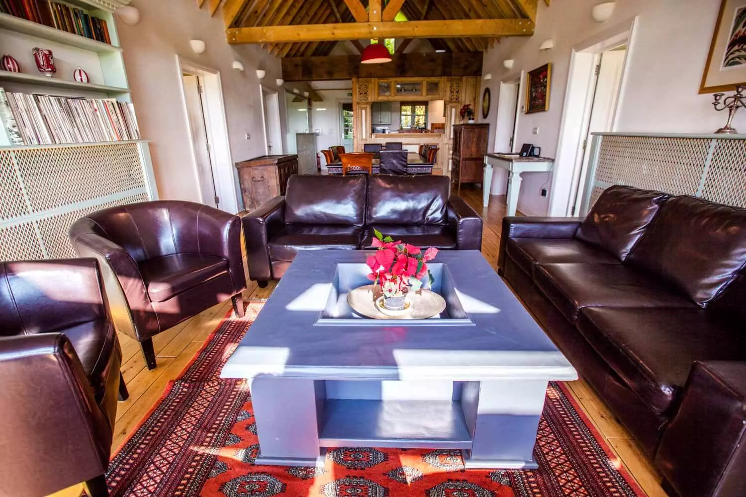 Large group accommodation near London