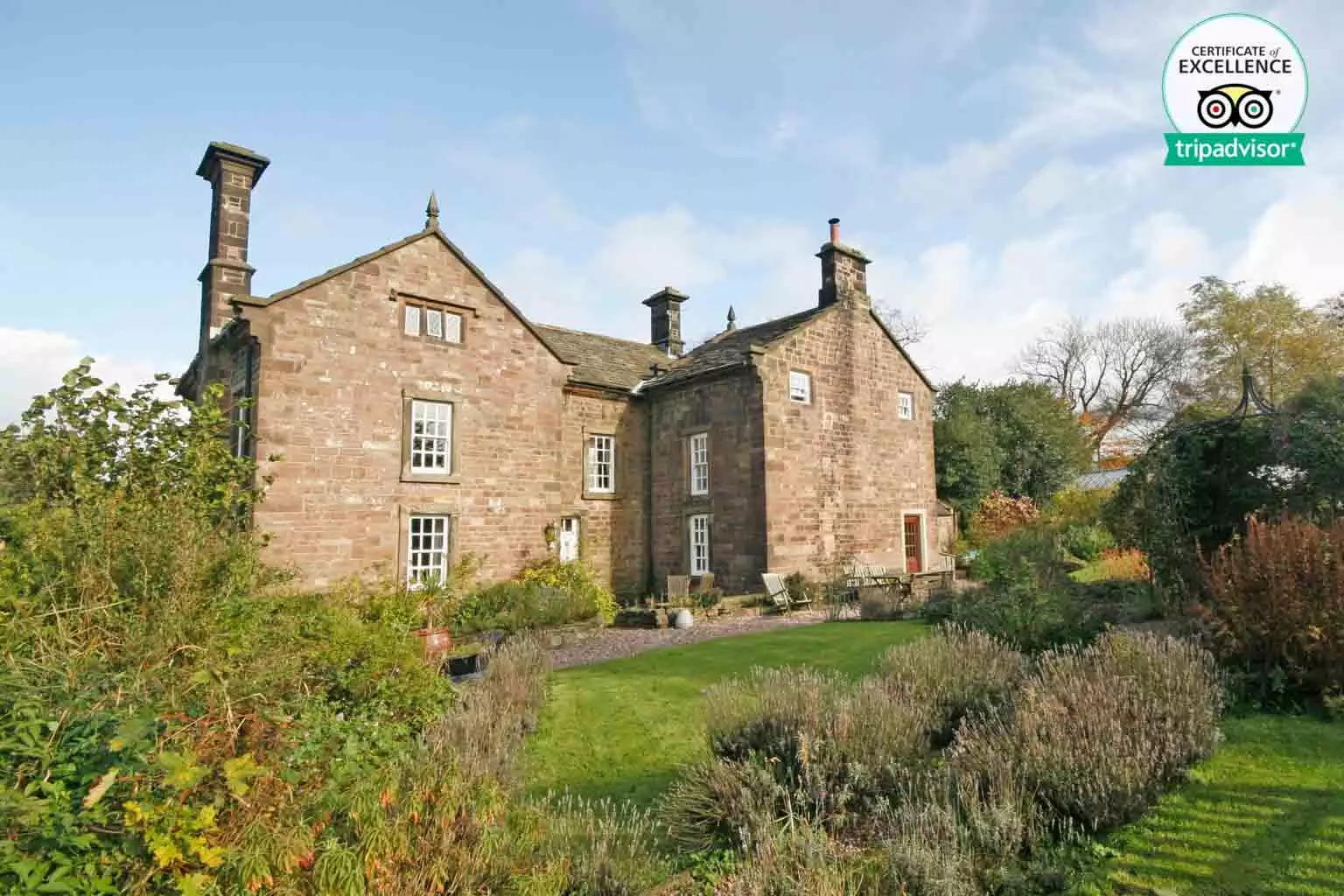 toft-hall-for-20-guests-peak-district-party-houses-uk